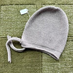 100% Wool Bonnet